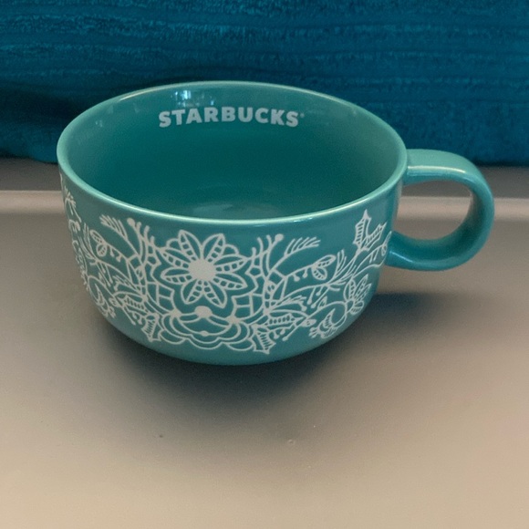 Starbucks Christmas Holiday 2022 Green Teal Woodland Wide Low Mug Cup -NWT - Picture 1 of 4
